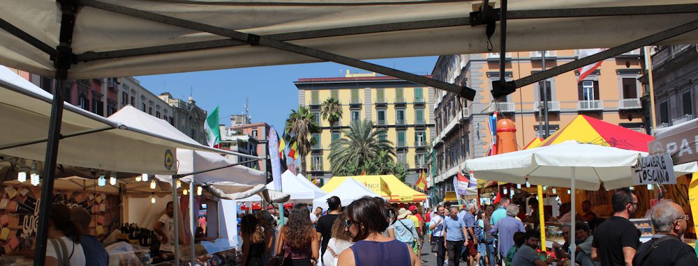 A Napoli le delizie gastronomiche del "Mercato Europeo"