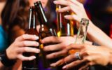 Adolescenti: in calo il consumo di alcol