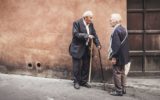 Ageismo: aumentano le discriminazioni nei confronti degli anziani