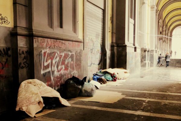 I NUOVI CLOCHARD DELL'AUSTERITY I NUOVI CLOCHARD DELL'AUSTERITY