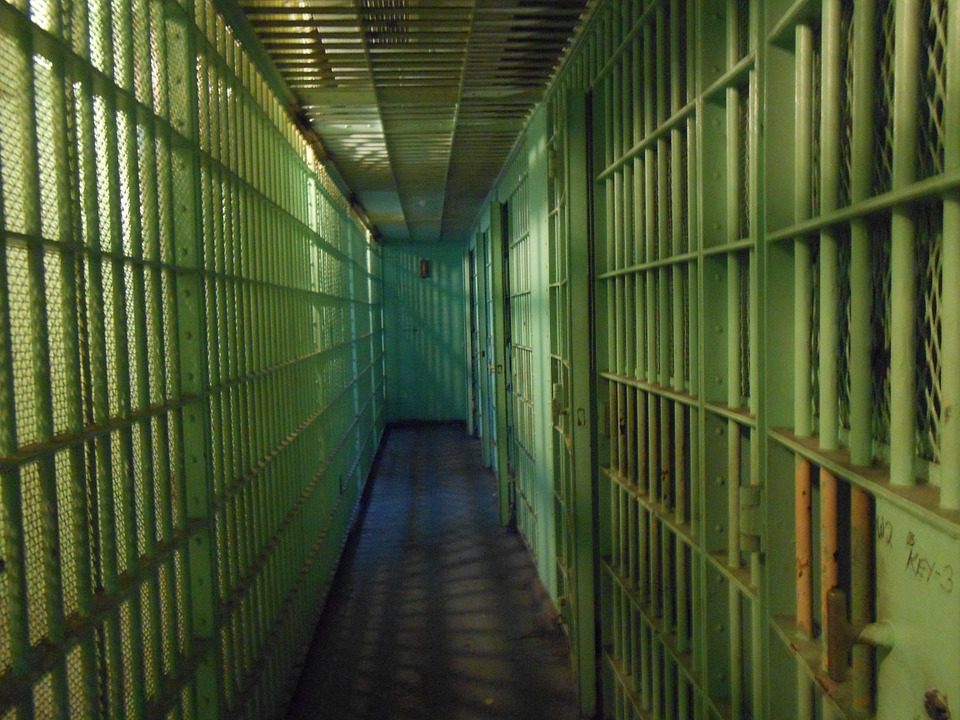 In carcere ingiustamente per 17 anni: il colpevole era un sosia