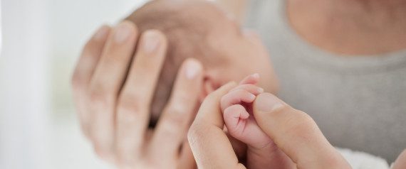 Istat: più di un nato su quattro ha genitori non coniugati