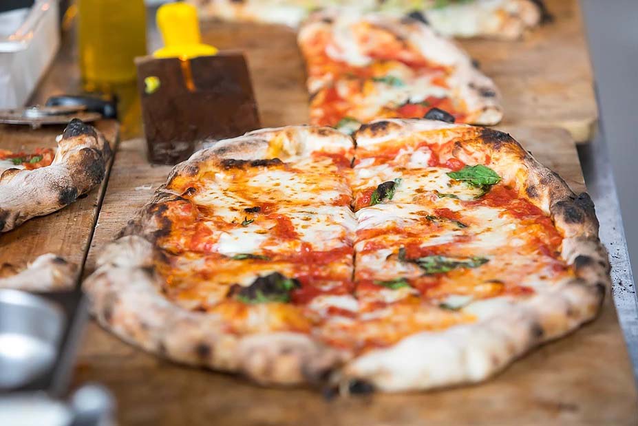 L'arte del pizzaiuolo napoletano