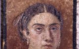 Ritratto di donna: Pompei si racconta all’Ermitage con “Dei