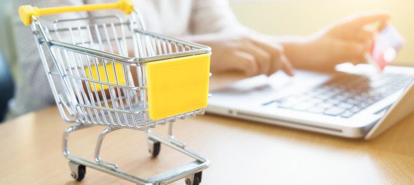 Shopping a domicilio: vincono il contatto umano e la fiducia Shopping a domicilio: vincono il contatto umano e la fiducia
