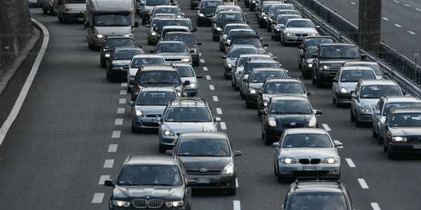 Un algoritmo e una app per ridurre il traffico veicolare