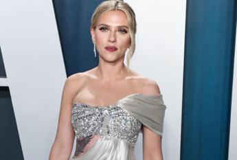 Scarlett Johansson contro intelligenza artificiale: "App mi ruba immagine"