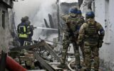 Ucraina, bombardamento russo sulla biblioteca di Kherson