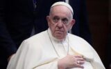 Cop 28 Dubai, il Papa non ci sarà: salta il viaggio su consiglio dei medici
