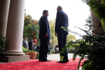 Usa-Cina, incontro Biden-Xi: "Tensioni non devono sfociare in conflitto"