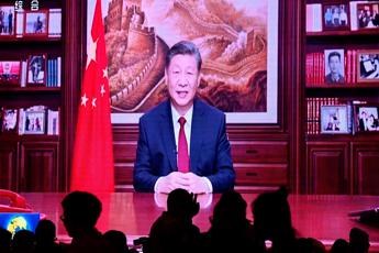 Cina, Xi promette: "Paese sarà riunificato con Taiwan"