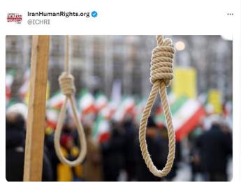 Impiccata in Iran Samira, la sposa bambina che aveva ucciso il marito violento