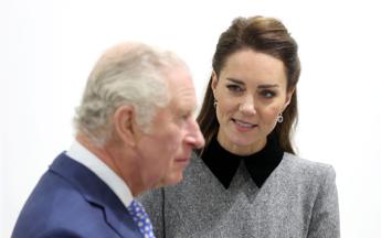 Kate Middleton sta meglio, Carlo III recupera forze prima intervento: ultime news