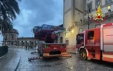 Palermo: Distacco intonaco edificio Tar