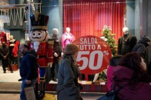 Saldi invernali 2024, dalla Lombardia al Lazio: quando iniziano, calendario saldi invernali 2024