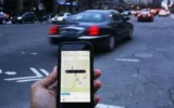 Uber, Roma e Milano lo usano di più ma le mance più generose le lasciano a Firenze
