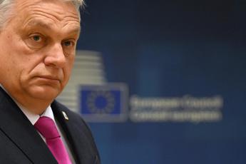 Ucraina, gli aiuti in bilico sul tavolo del vertice Ue: Ungheria blocca l'accordo a 27