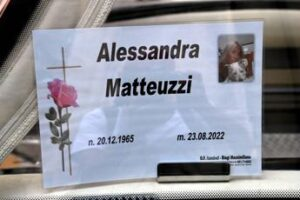 Femminicidio di Alessandra Matteuzzi, ergastolo per l'ex Giovanni Padovani femminicidio Alessandra Matteuzzi