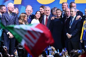 Forza Italia, il Congresso incorona Tajani: "Tutti al lavoro per la vittoria"