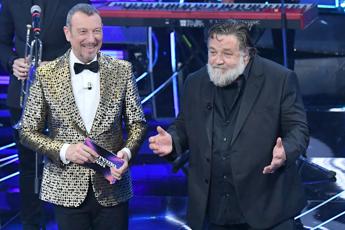 Sanremo 2024, boom ascolti terza serata: 10 milioni di spettatori e 60,1% di share