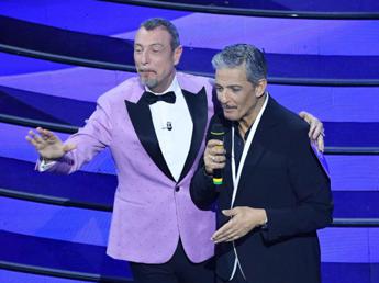 Sanremo 2024, boom e record nella serata cover: 11.893.000 spettatori e 67,8% di share