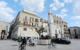 Bari, assessore al Bilancio indagato per truffa: il sindaco Decaro gli revoca la delega