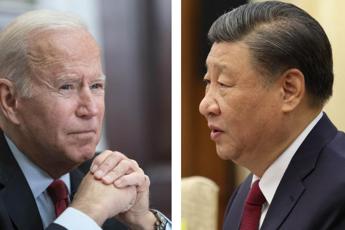 Biden chiama Xi: "Pace a Taiwan, preoccupato per sostegno a Difesa Russia"