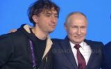 "Facciamo un selfie?", l’italiano e la foto con Putin a Sochi