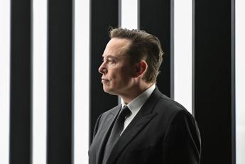 Migranti, Musk difende Salvini: "Scandaloso processarlo" Migranti, Musk difende Salvini: "Scandaloso processarlo"