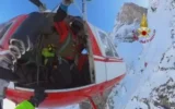 Alpinisti intrappolati, il salvataggio con elicottero a 2300 metri