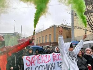 Disordini Sapienza, 32 denunciati tra i quali 2 minorenni disordini Sapienza