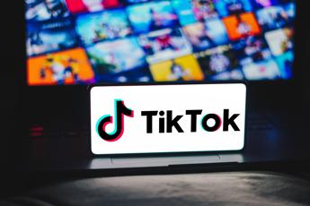 TikTok fa causa al governo Usa: "Messa al bando del social viola il primo emendamento"