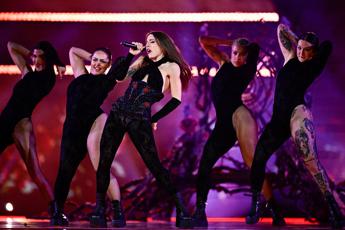 Eurovision Song Contest, Mazzi:"Angelina tieni alta nostra bandiera, siamo con te"