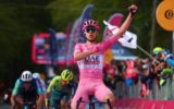 Giro d'Italia, Pogacar vince in volata ottava tappa ed è sempre più maglia rosa