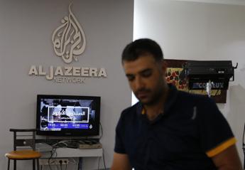 Israele 'spegne' al-Jazeera, la tv: "Decisione criminale"