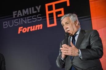 Tajani a Family Business Forum: "Garantire il futuro a quelle familiari"