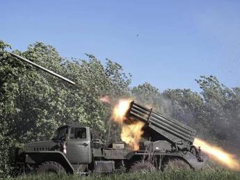 Ucraina, armi Nato contro Russia: si allarga il fronte del sì
