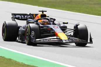 Gp Austria, Verstappen vince gara Sprint e Ferrari indietro Gp Austria, Verstappen vince gara Sprint e Ferrari indietro