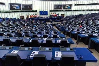 Dazi Usa, Ue: "No contromisure fino a 1 agosto, ancora nessuna chiamata tra von der Leyen e Trump" Dazi Usa
