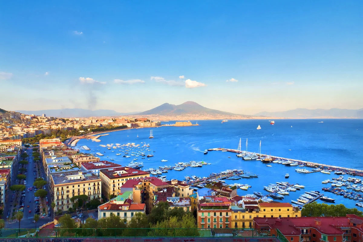 Napoli, 'zone rosse' bocciate dal Tar: accolto ricorso delle associazioni Napoli, 'zone rosse' bocciate dal Tar: accolto ricorso delle associazioni