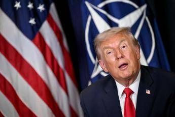 Groenlandia, Trump: "Definito con Rutte quadro futuro accordo, no dazi dal primo febbraio"