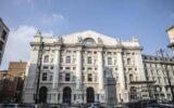 Attacco all'Iran, prezzi petrolio salgono ancora. Borse aprono in rosso
