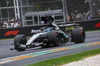 F1 Gp Australia, Russell in pole e prima fila Mercedes: Leclerc quarto con Ferrari F1 Gp Australia, Russell in pole e prima fila Mercedes: Leclerc quarto con Ferrari