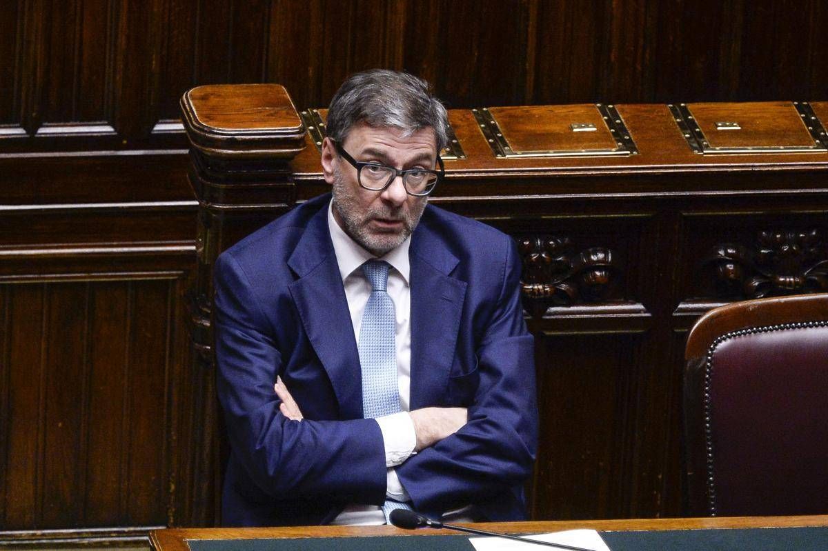 Dpfp, Giorgetti alla Camera chiede scostamento di bilancio: Aula è semivuota