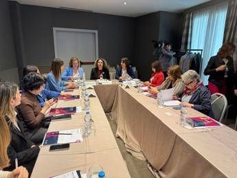 Malattie rare, al via campagna 'She SpeaXX' per dare voce alle donne con malattia di Fabry Malattie rare, al via campagna 'She SpeaXX' per dare voce alle donne con malattia di Fabry