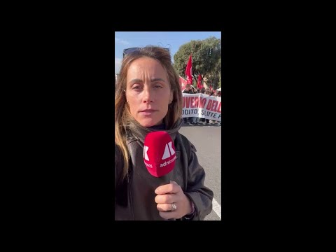 Al via cortei a Roma - Videonews della nostra inviata