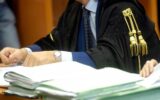 Cade sulle assi di legno al cimitero di Soffiano e si frattura anca e femore: risarcimento di oltre 30mila euro Cade sulle assi di legno al cimitero di Soffiano e si frattura anca e femore: risarcimento di oltre 30mila euro