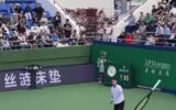 Medvedev e Atmane, quando saltano i nervi nel tennis e la rabbia supera il limite Medvedev e Atmane, quando saltano i nervi nel tennis e la rabbia supera il limite
