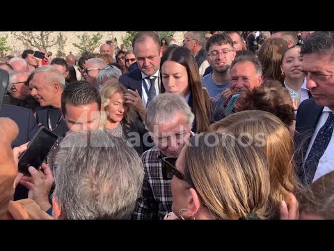 Meloni nelle Marche, bagno di folla ad Ascoli Piceno Meloni nelle Marche, bagno di folla ad Ascoli Piceno