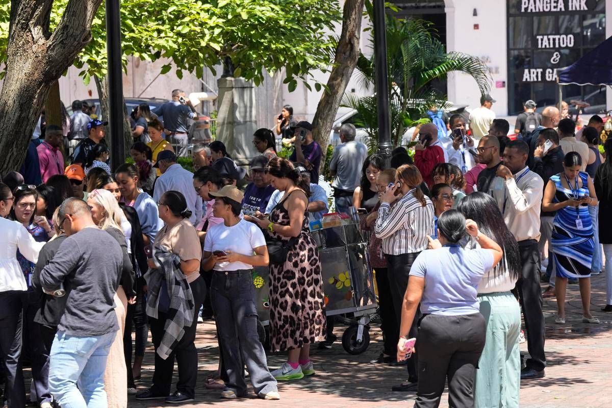 Panama, terremoto di magnitudo 7.6: scatta l'allerta tsunami Panama, terremoto di magnitudo 7.6: scatta l'allerta tsunami